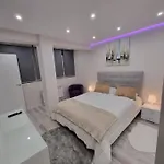 Soho Boutique Tioda, Totalmente Reformado Junto A Las Estaciones, Wifi